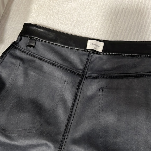 Wilfred size 4 vegan leather pants - Picture 6 of 6